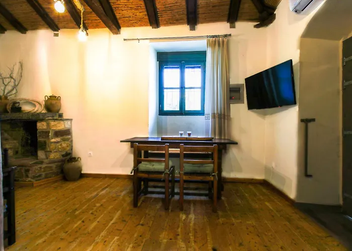 Porto Kalamitsi Stone-Built Bungalows