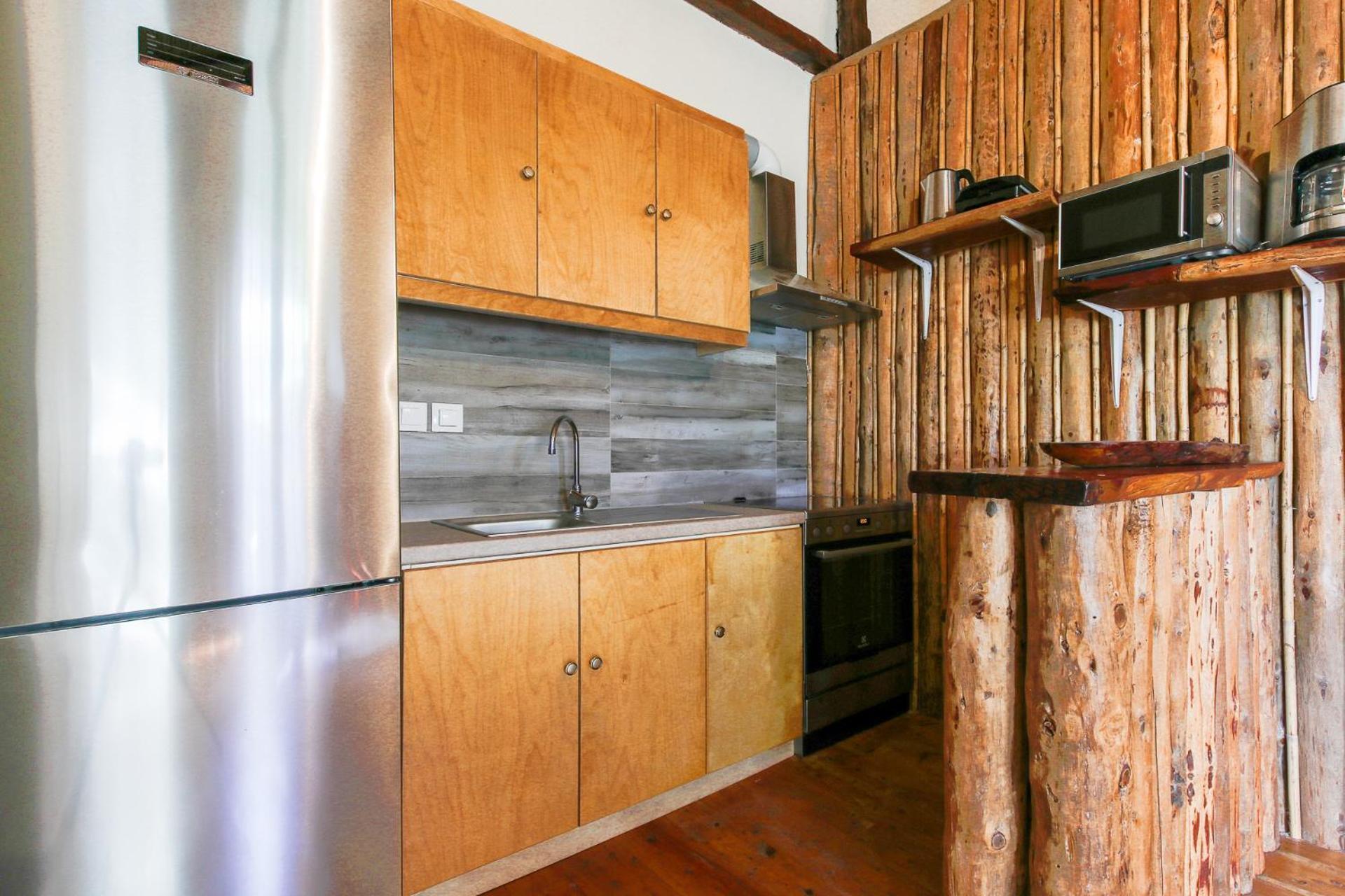 Porto Kalamitsi Stone-built Holiday home